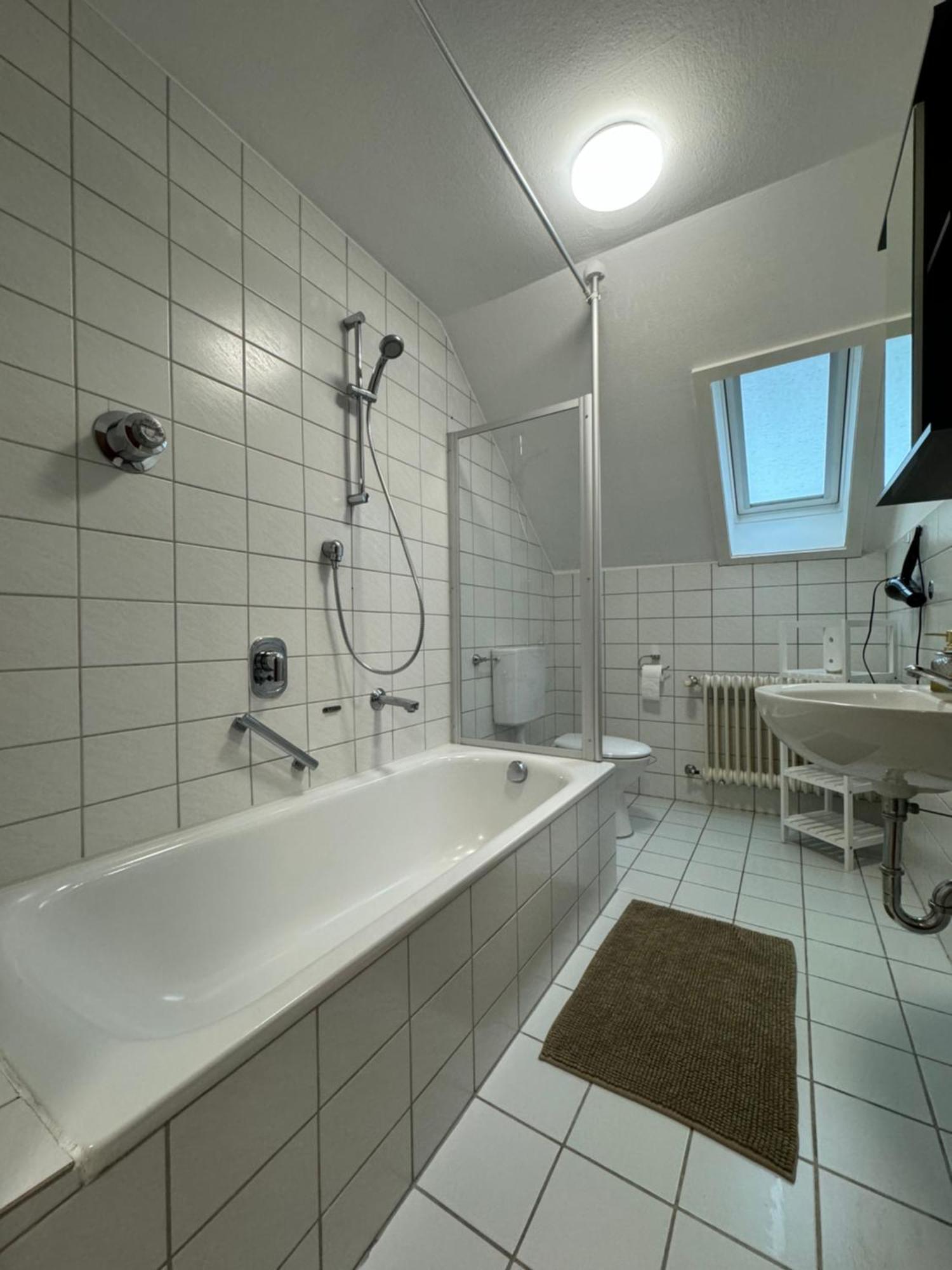 Апартаменты Fewo Boho 110 Qm Mit Bergblick 3 Min Bahnhof Лауфен Экстерьер фото